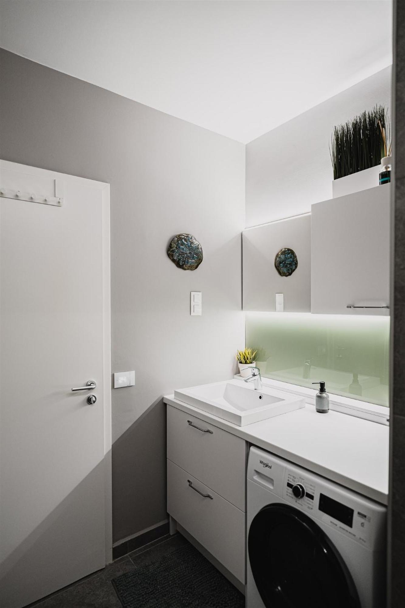 Butique Apartman Grand Balatonlelle Exterior foto